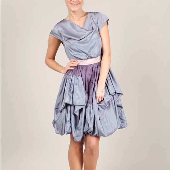 Vintage Ruffle Dress by Mischa Barton - Picture 3 of 6